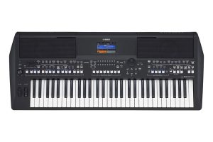YAMAHA PSR-SX600
