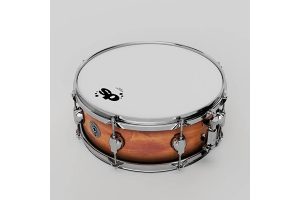 DS GROOVEMASTER 14x6.5
Amber Burst Stain Hard Satin